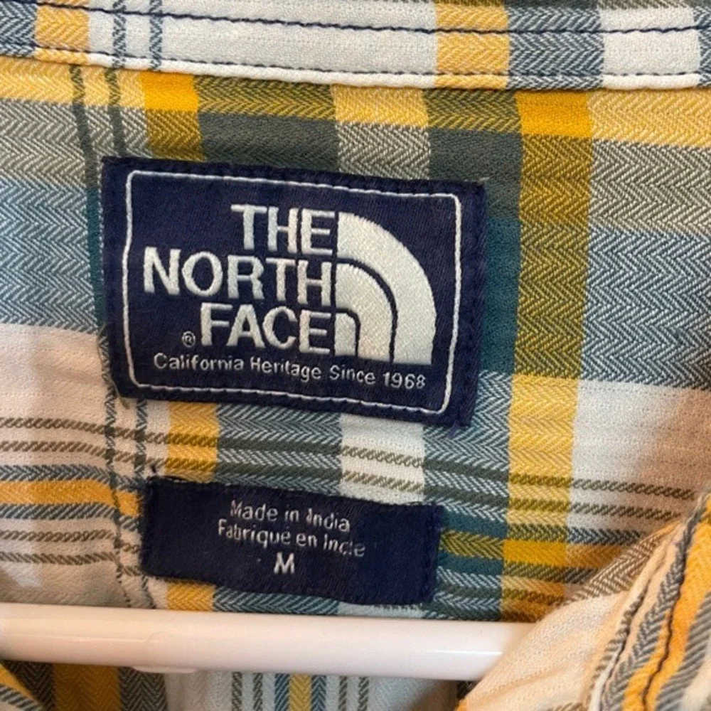 The North Face Mens Plaid Button Down Shirt Yellow‎ Blue Medium
